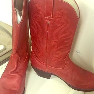 DURANGO RED COWBOY BOOTS. Sz 10